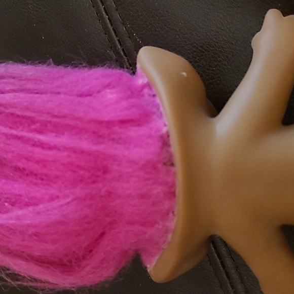 Vintage Pink-Haired Troll Doll - Picture 3 of 6